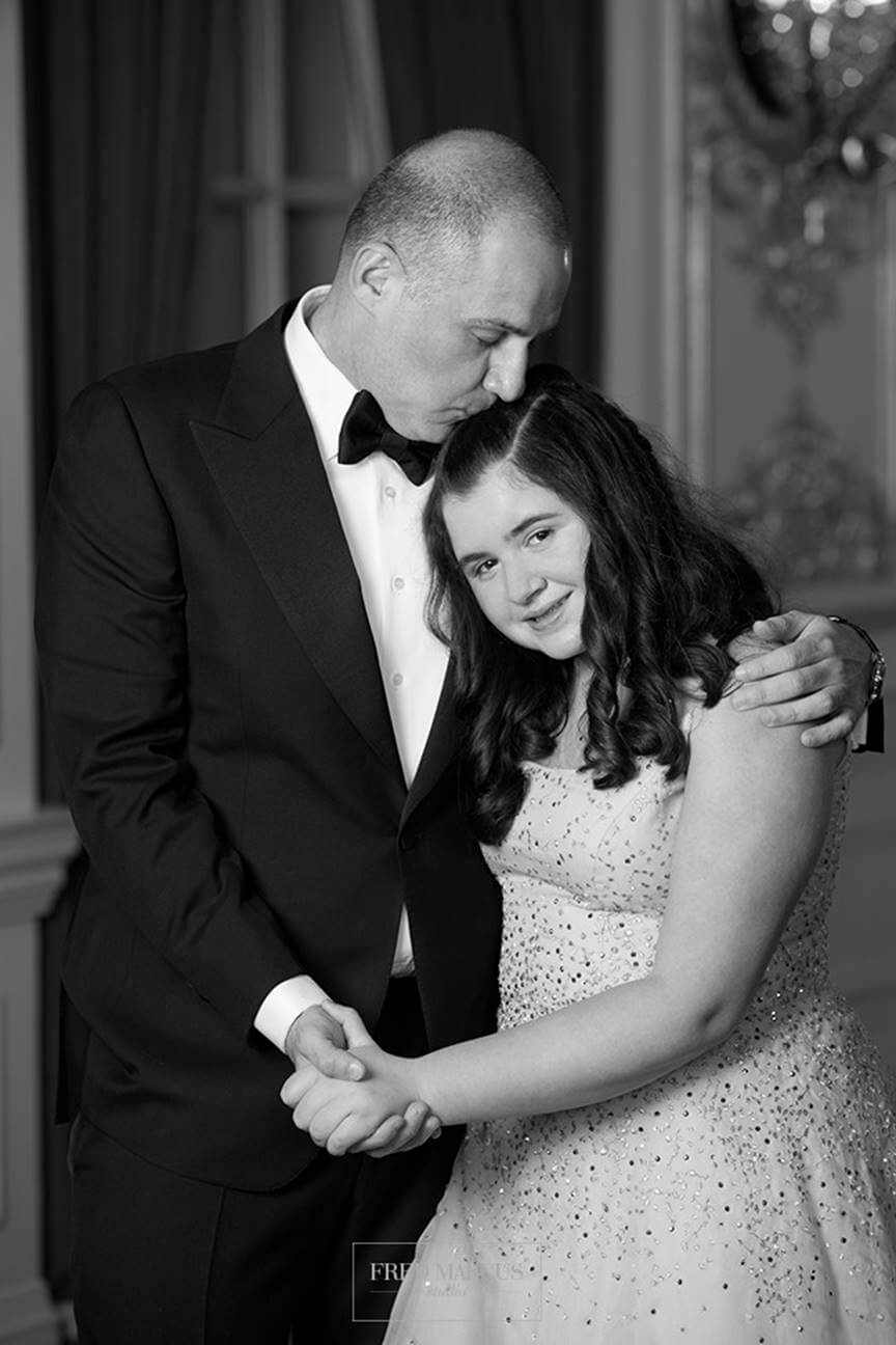 5W PR CEO Ronn Torossian Celebrates Daughter's Bat Mitzvah Ronn Torossian Family - 5WPR CEO Ronn Torossian
