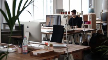 Lippert/Heilshorn & Associates Profile: A Subpar Agency