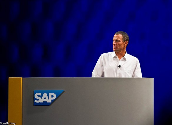 Lance Armstrong speaking at SapphireNow - courtesy Tom Raftery