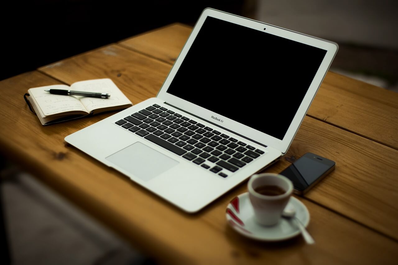 Using Consumer Reviews and Influencer Marketing to Boost PR