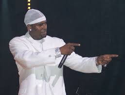 R. Kelly Once Again Facing Allegations