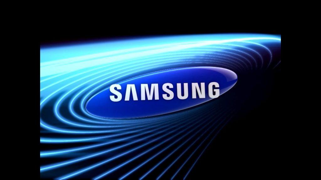 Samsung Takes Risk Hoping for High Reward